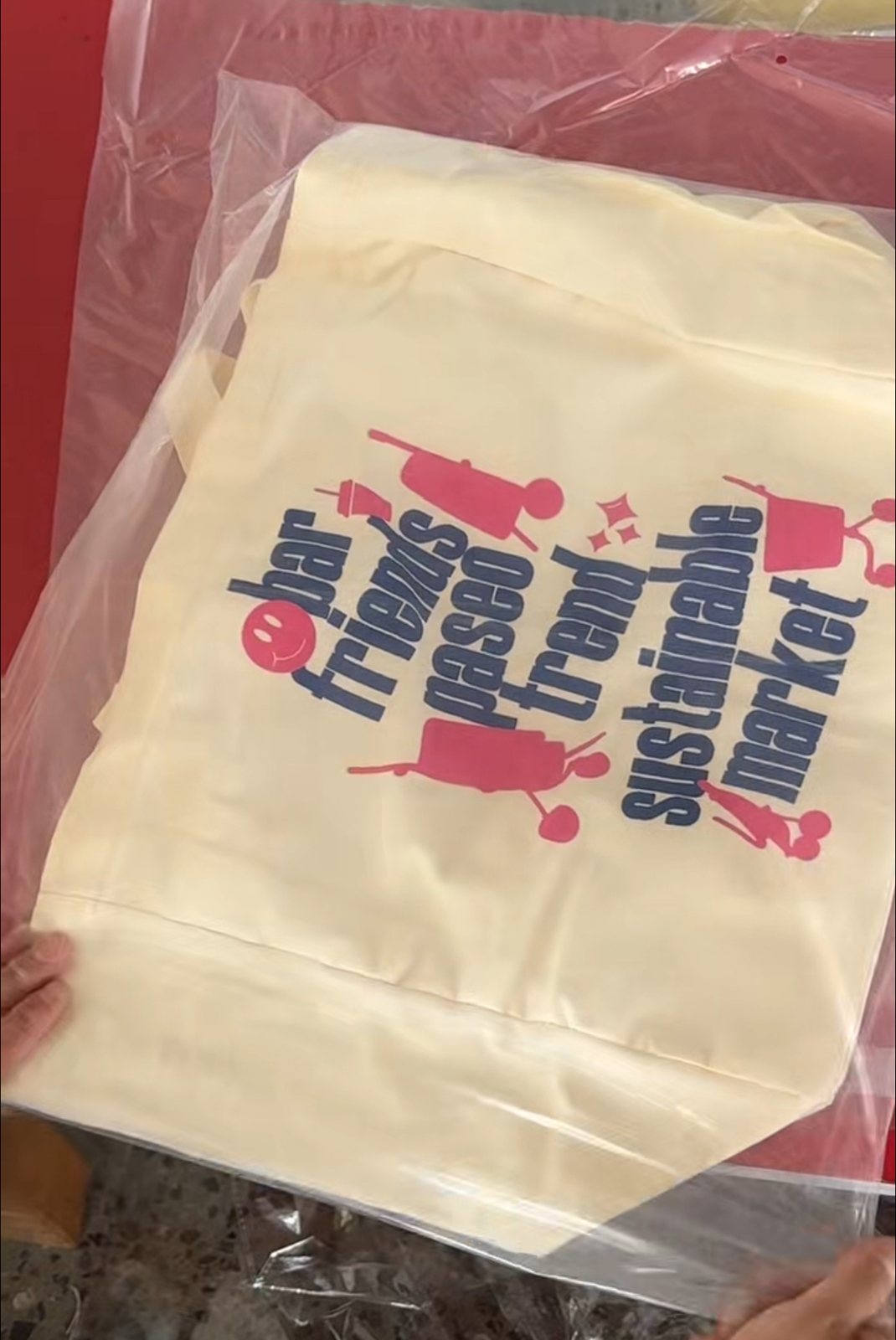 Individual packing for a finished custom printed tote bag
